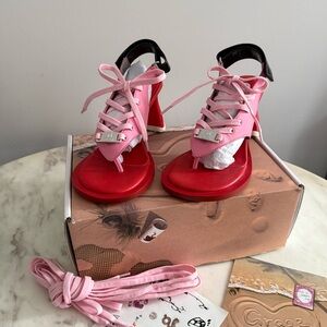 *NWT* GRAPE Sneaker Heels Statement Pink/Red Lace Up Y2K Silver Hardware 35